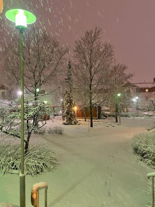 Porvoon Helmi Viehattava Asunto Joen Rannassa Exterior photo